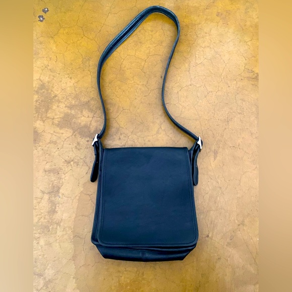 Vintage Coach Black Legacy Studio Flap Bag - Picture 1 of 6